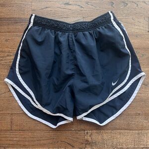Nike Women’s Tempo Brief- Lined Running Shorts